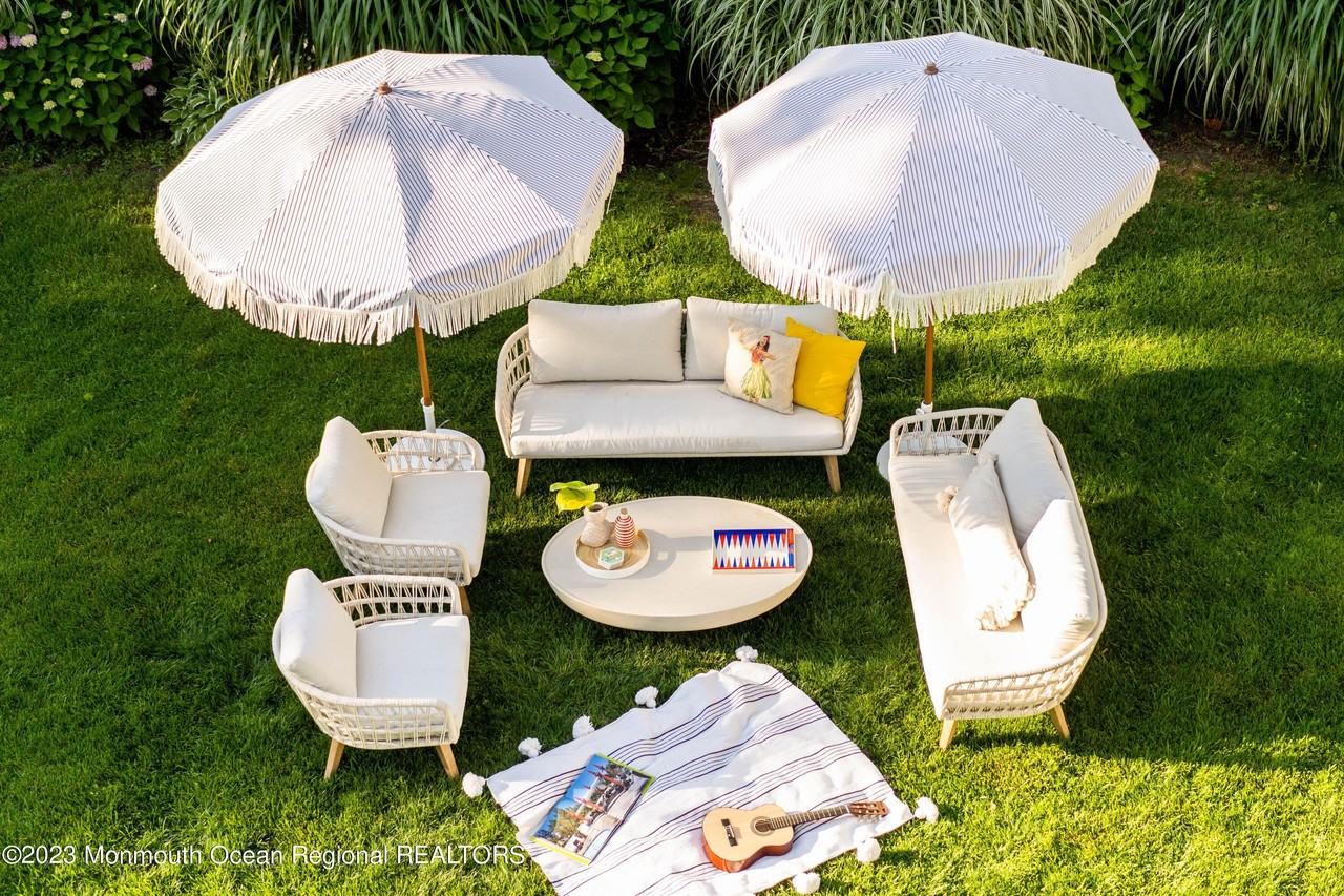 501 3rd Ave - Photo 6 of 50