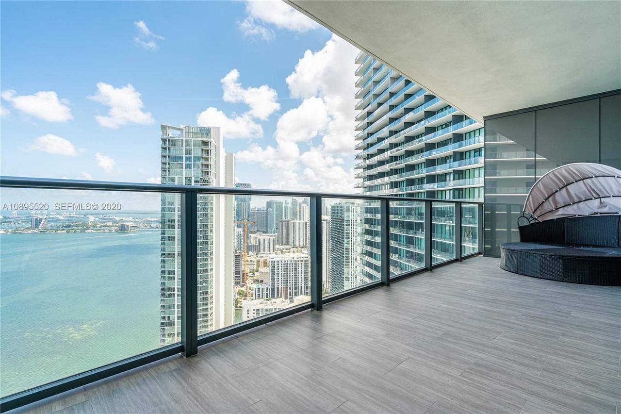 NE 32nd St & Biscayne Blvd - Photo 2 of 19