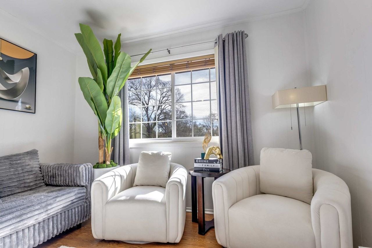 220 Mitchell St #1314861P - Photo 2 of 24