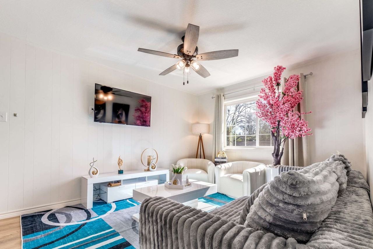 220 Mitchell St #1314861P - Photo 7 of 24