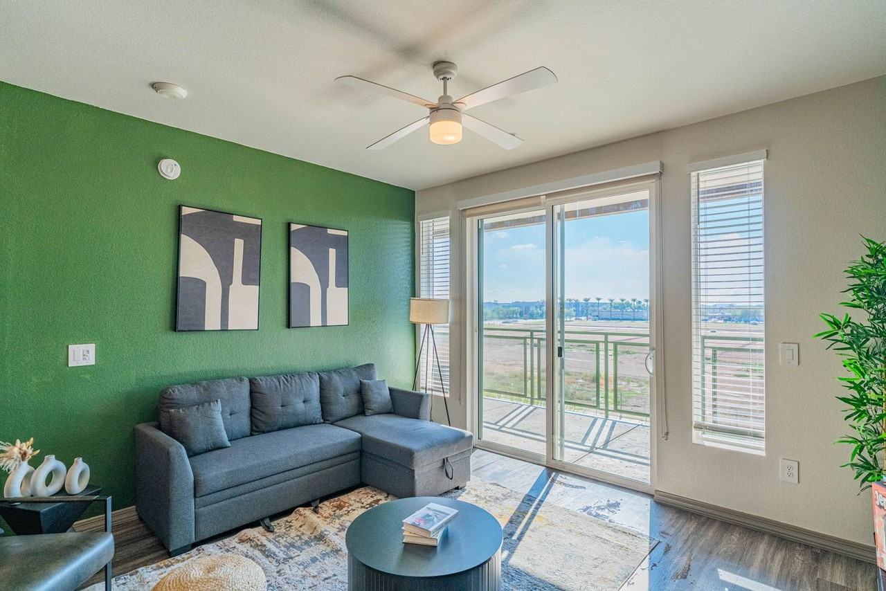 9600 W Georgia Ave #1369232P - Photo 3 of 50