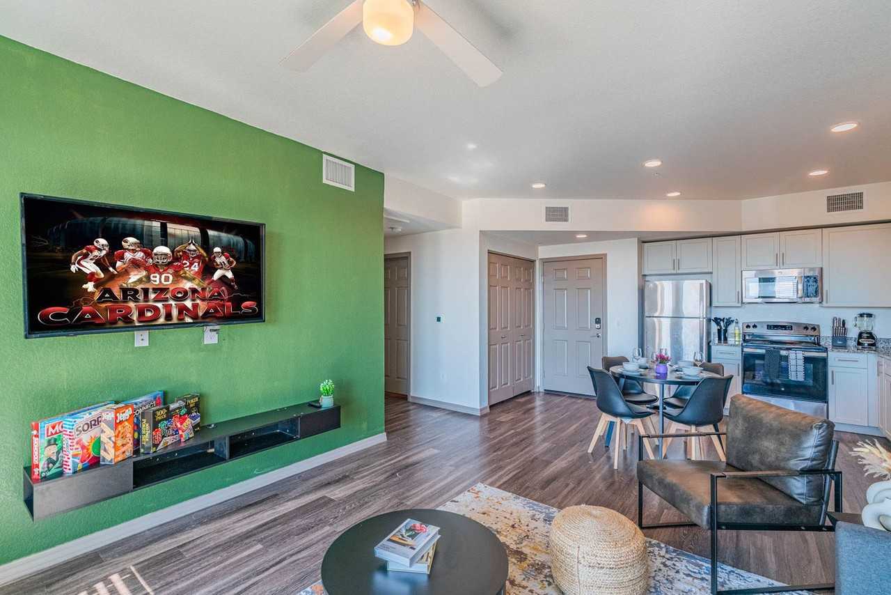 9600 W Georgia Ave #1369232P - Photo 6 of 50