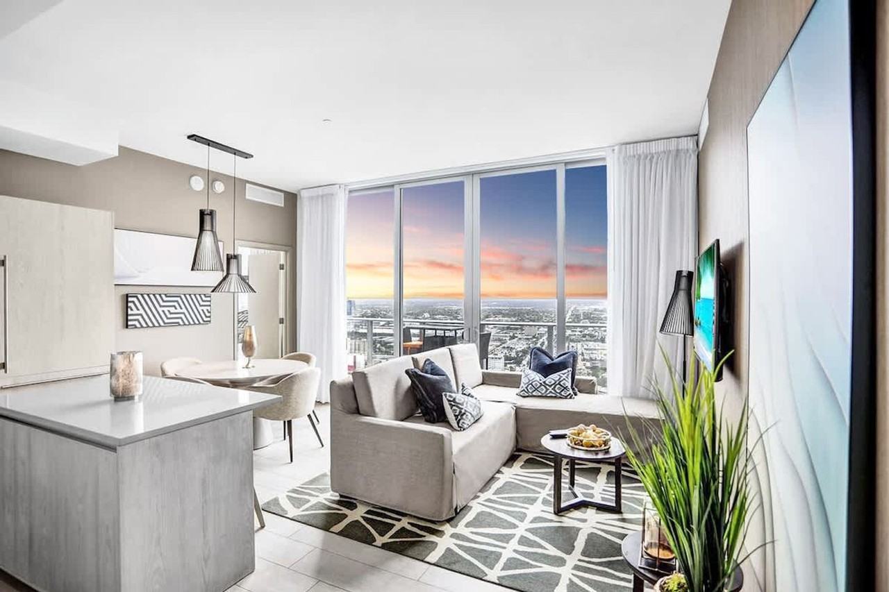 4010 S Ocean Dr #1372320P - Photo 5 of 39