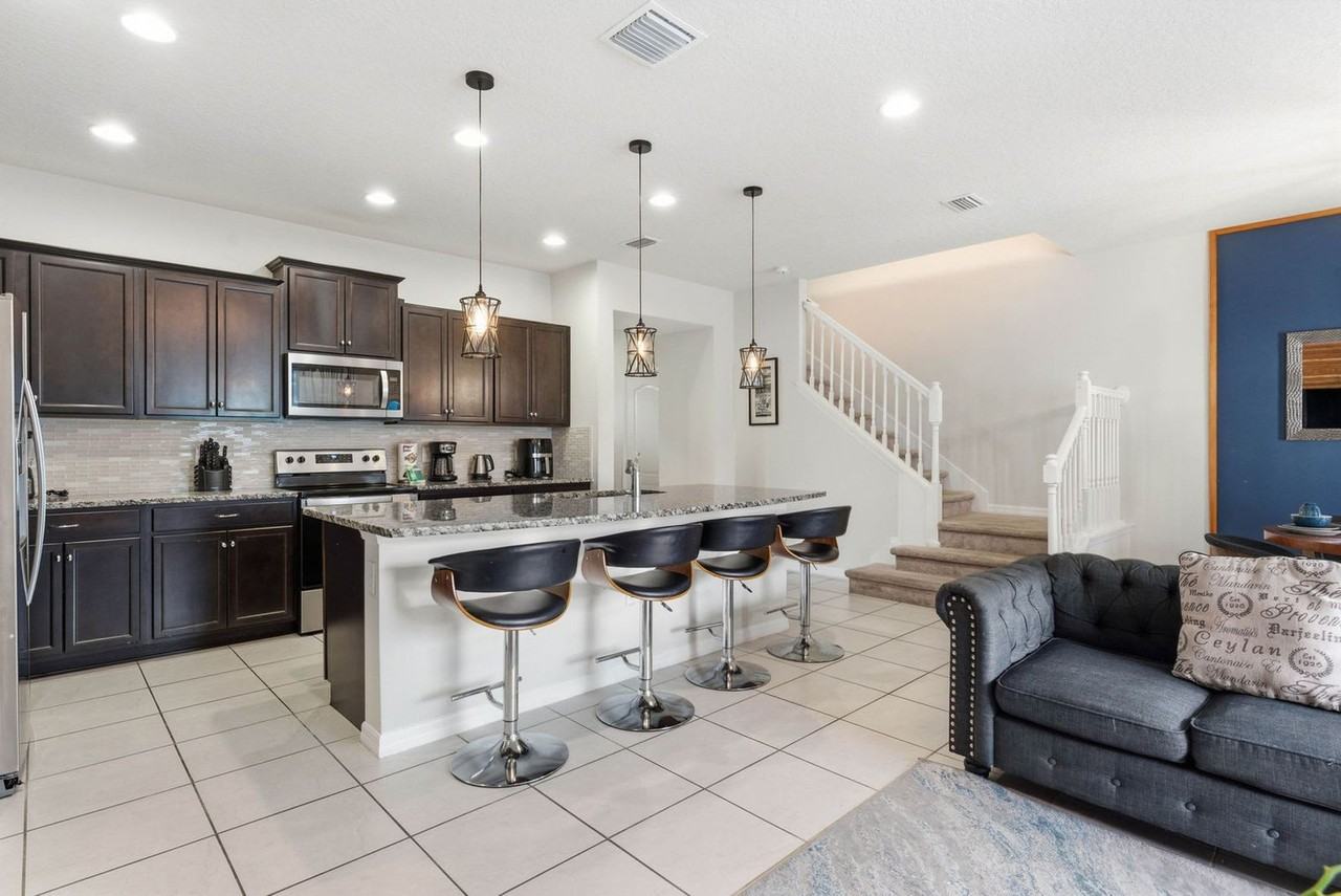 2440 Dubai St #1389239P - Photo 2 of 50