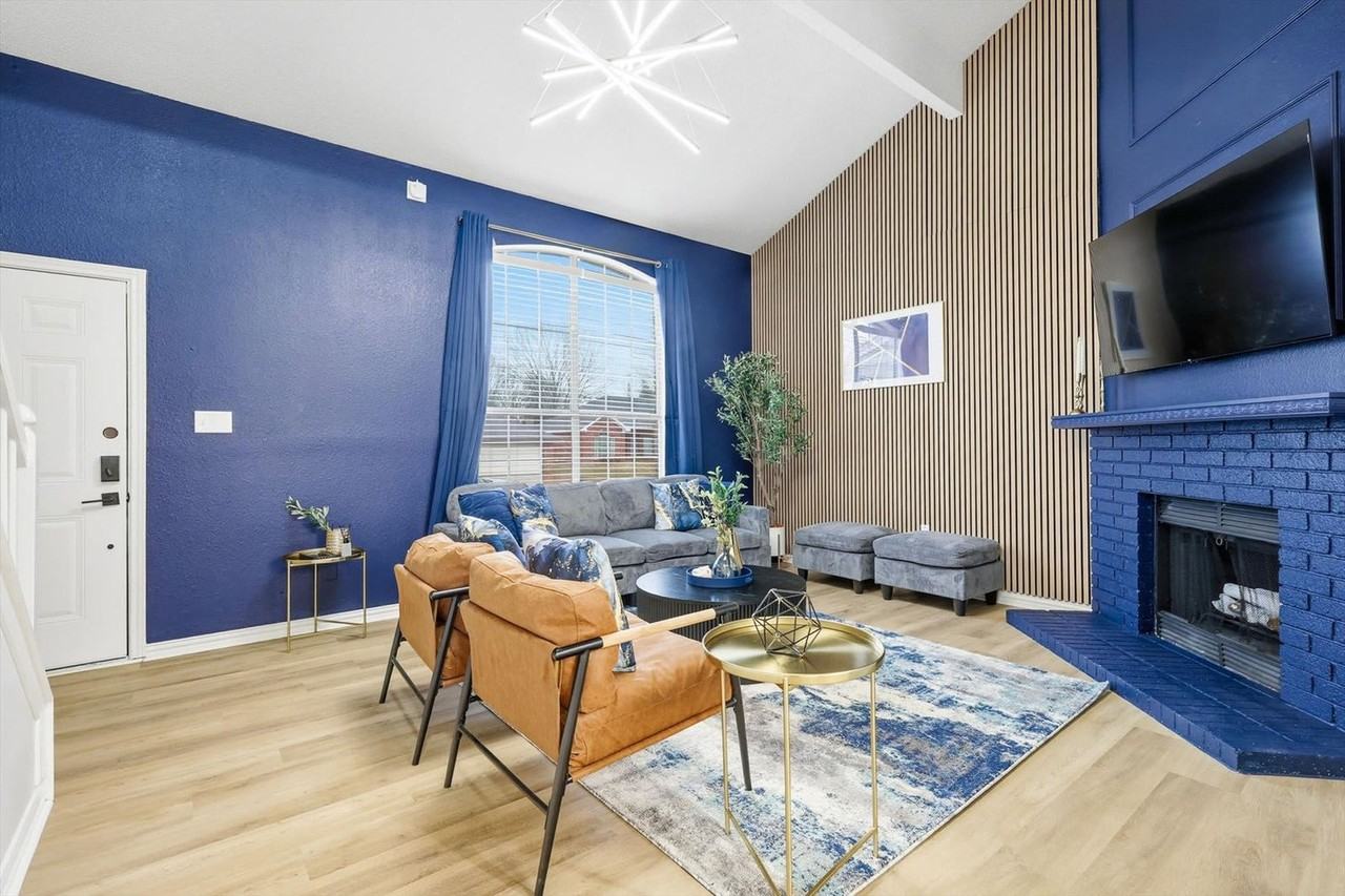 2 Saint Charles Pl #1389216P - Photo 2 of 48