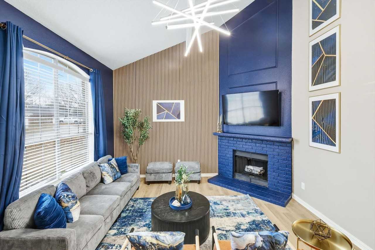 2 Saint Charles Pl #1389216P - Photo 4 of 48