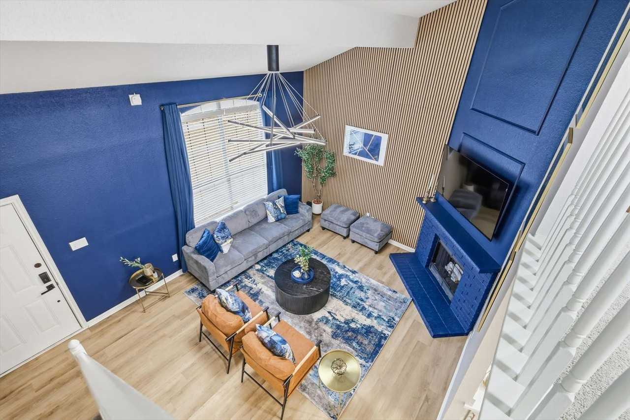 2 Saint Charles Pl #1389216P - Photo 5 of 48