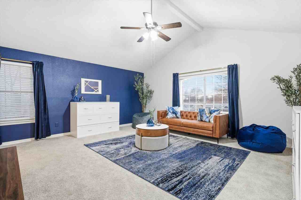 2 Saint Charles Pl #1389216P - Photo 6 of 48