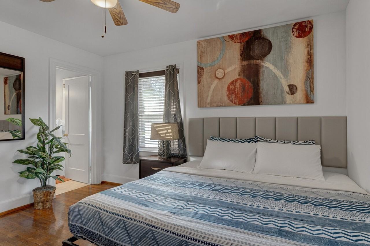 814 N Buchanan Blvd #1388446P - Photo 2 of 15