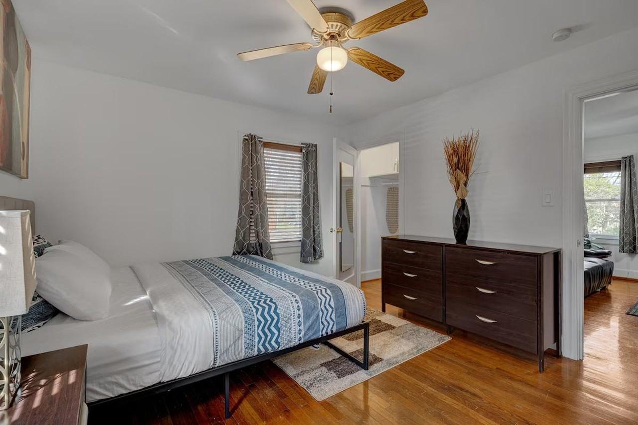 814 N Buchanan Blvd #1388446P - Photo 3 of 15