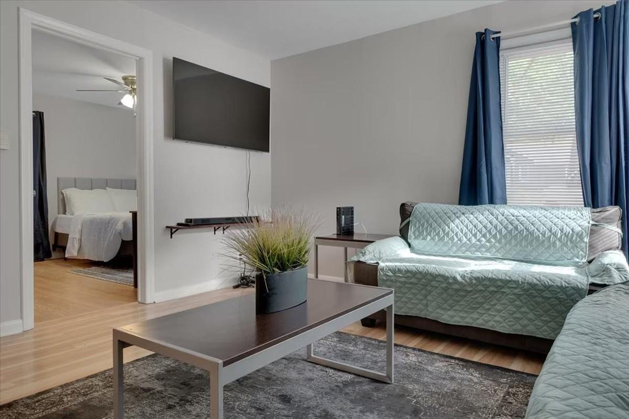 803 W Markham Ave #1388429P - Photo 5 of 30