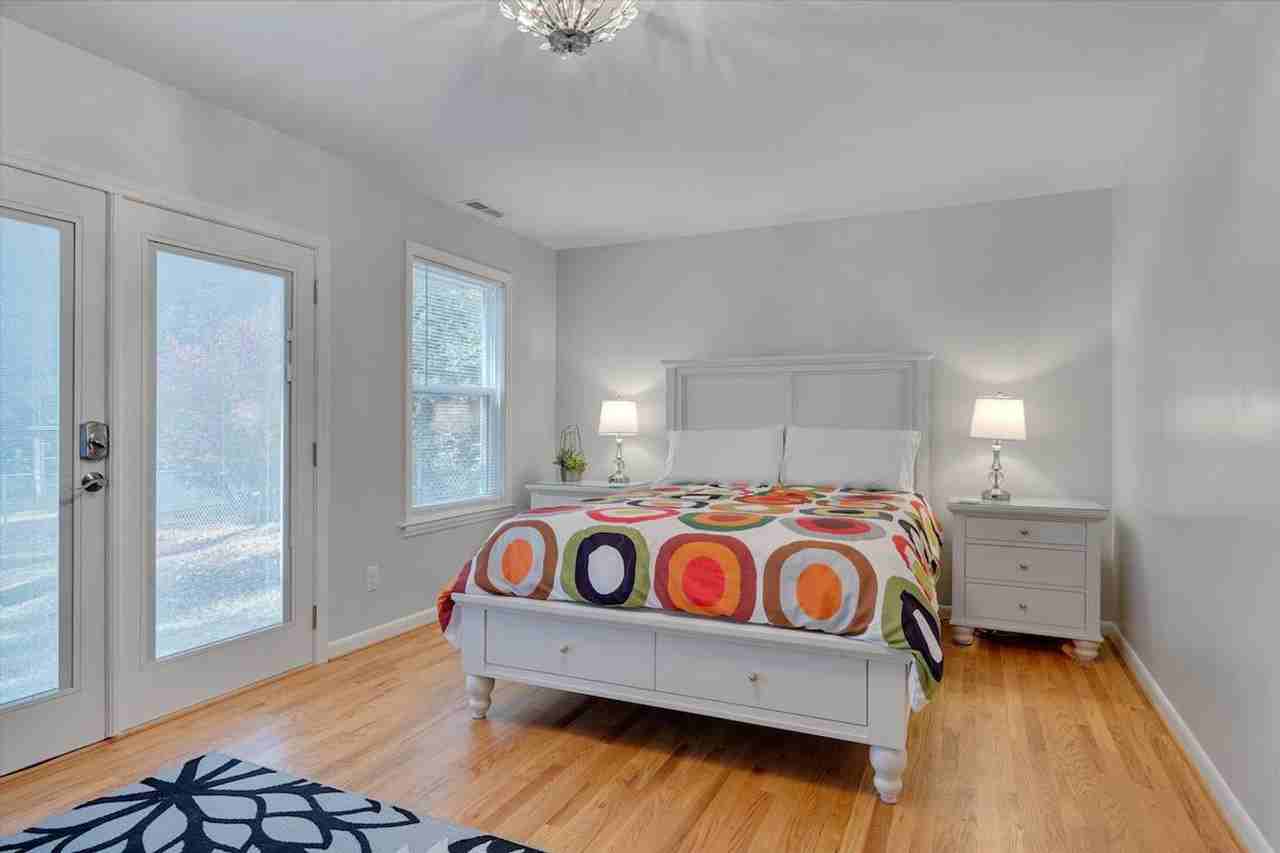 824 Warren Ave #1388441P - Photo 4 of 14