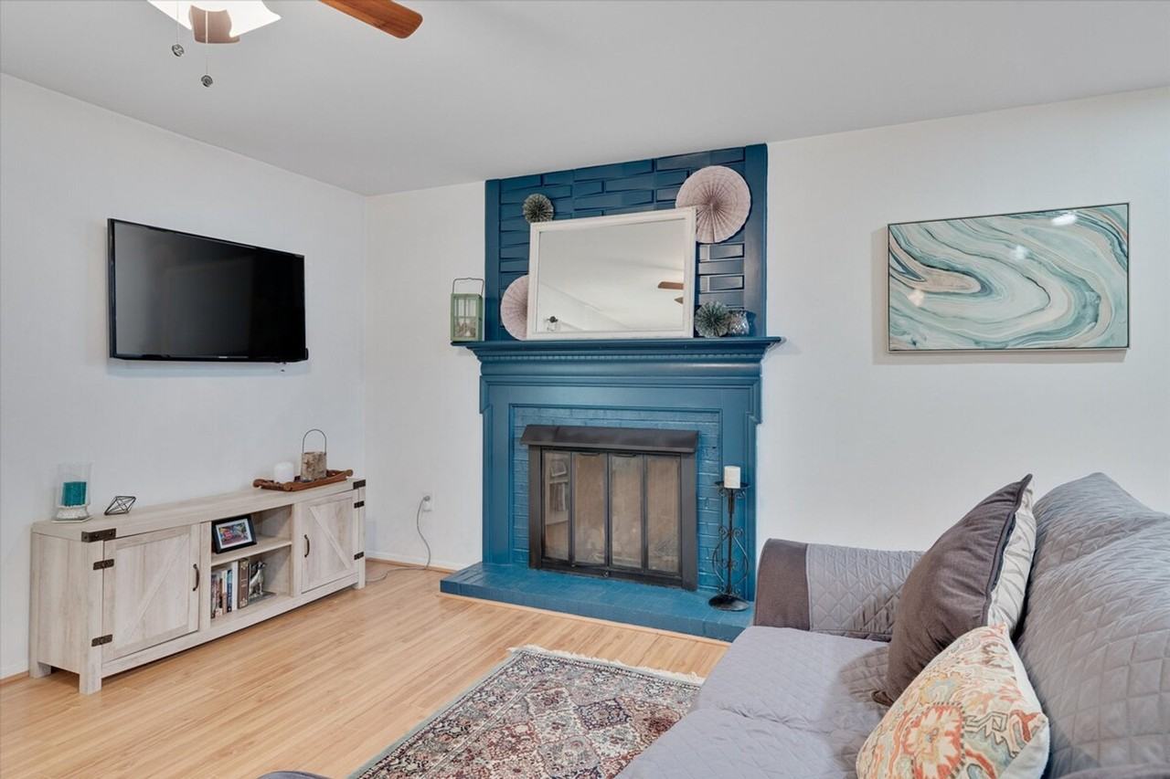 409 Northclift Dr #1388442P - Photo 2 of 30