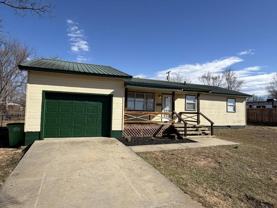 406 Anderson Dr - Photo 1 of 1