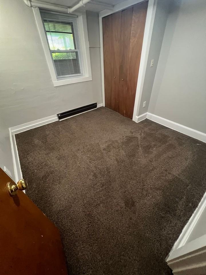 11420 Hessler - Photo 4 of 9