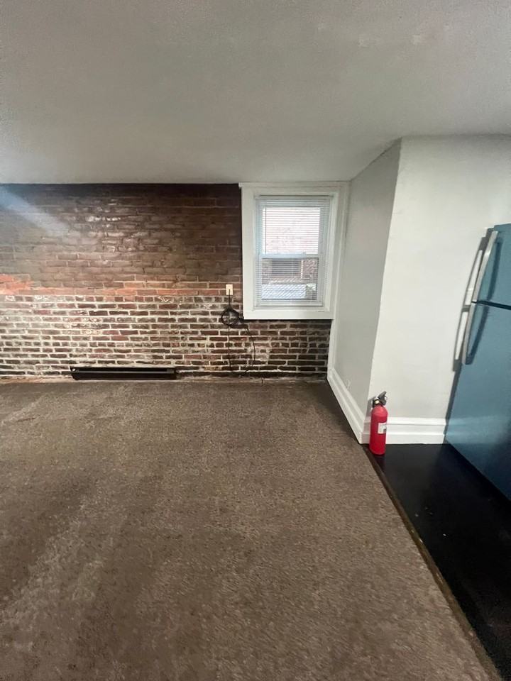 11420 Hessler - Photo 6 of 9
