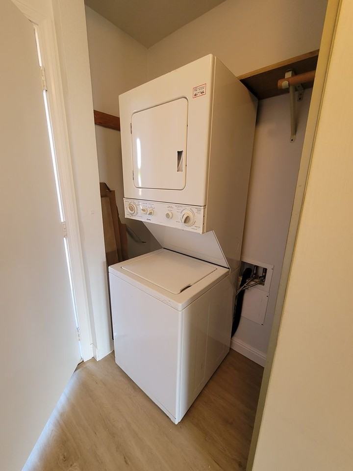 3740 Lower Honoapiilani Rd #D308 - Photo 6 of 9