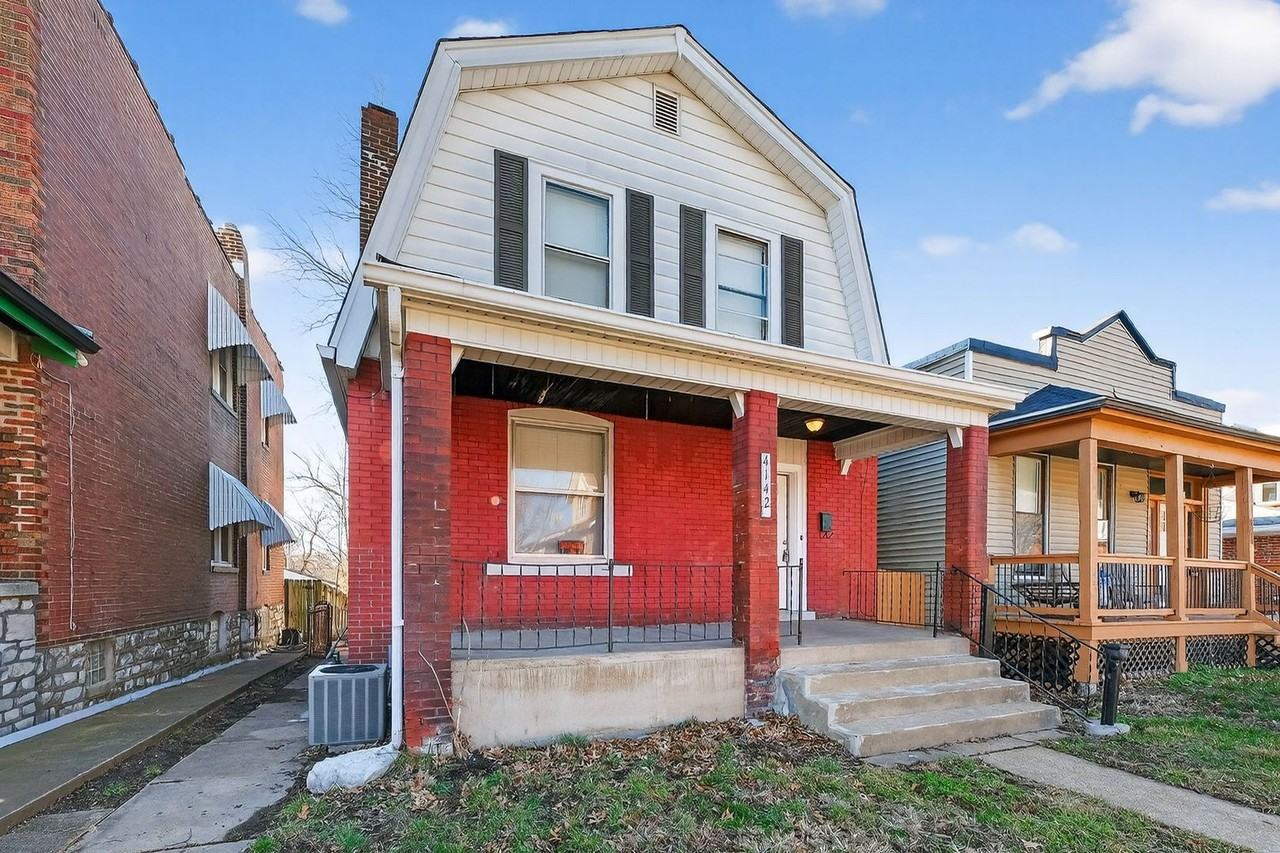 4142 Delor St - Photo 3 of 32