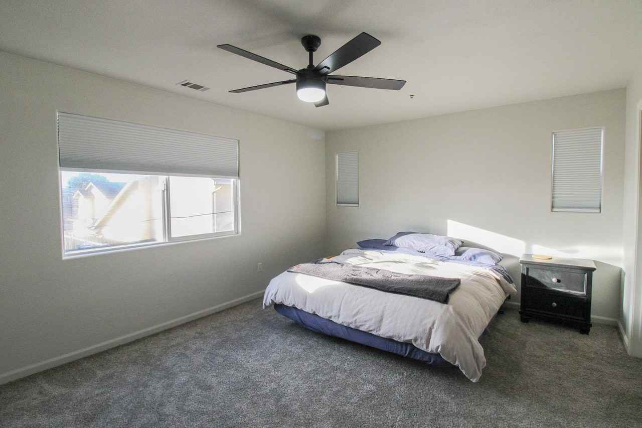 253 N 5th St - Photo 7 of 20