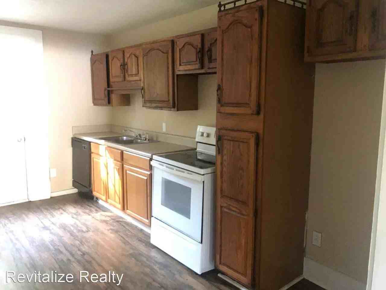 1905 Pake Ave - Photo 4 of 15