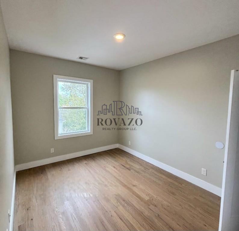 206 22nd Street #3,4 - Photo 4 of 6