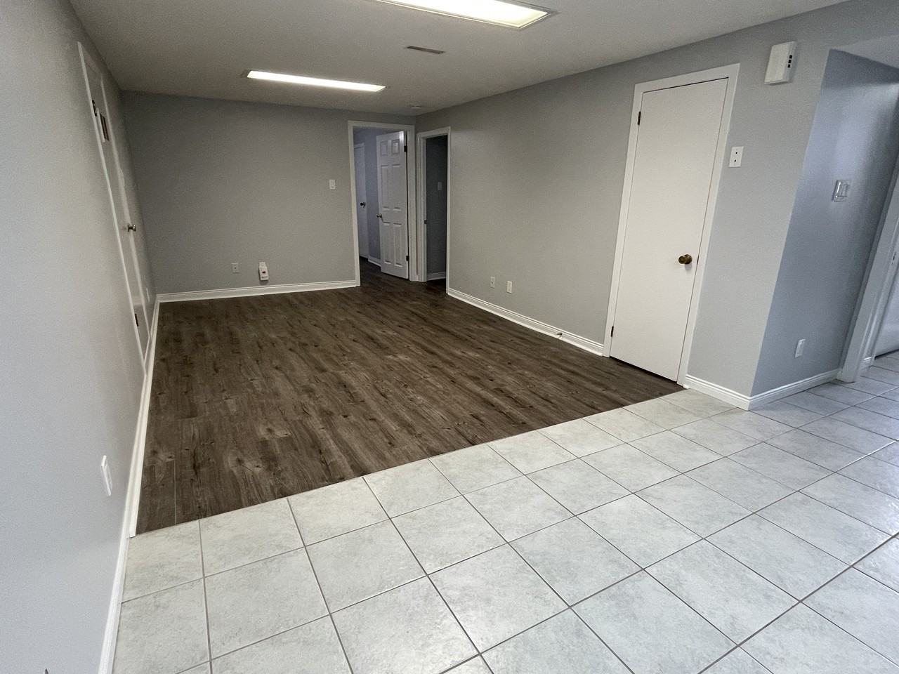 Sheppard Ave W & Wilson Heights Blvd - Photo 5 of 15