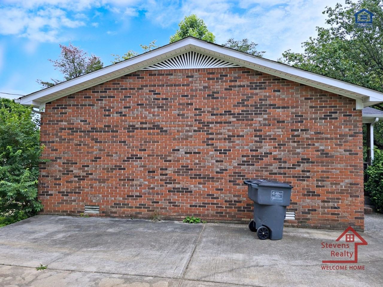 54 Big Springs Cir - Photo 5 of 16