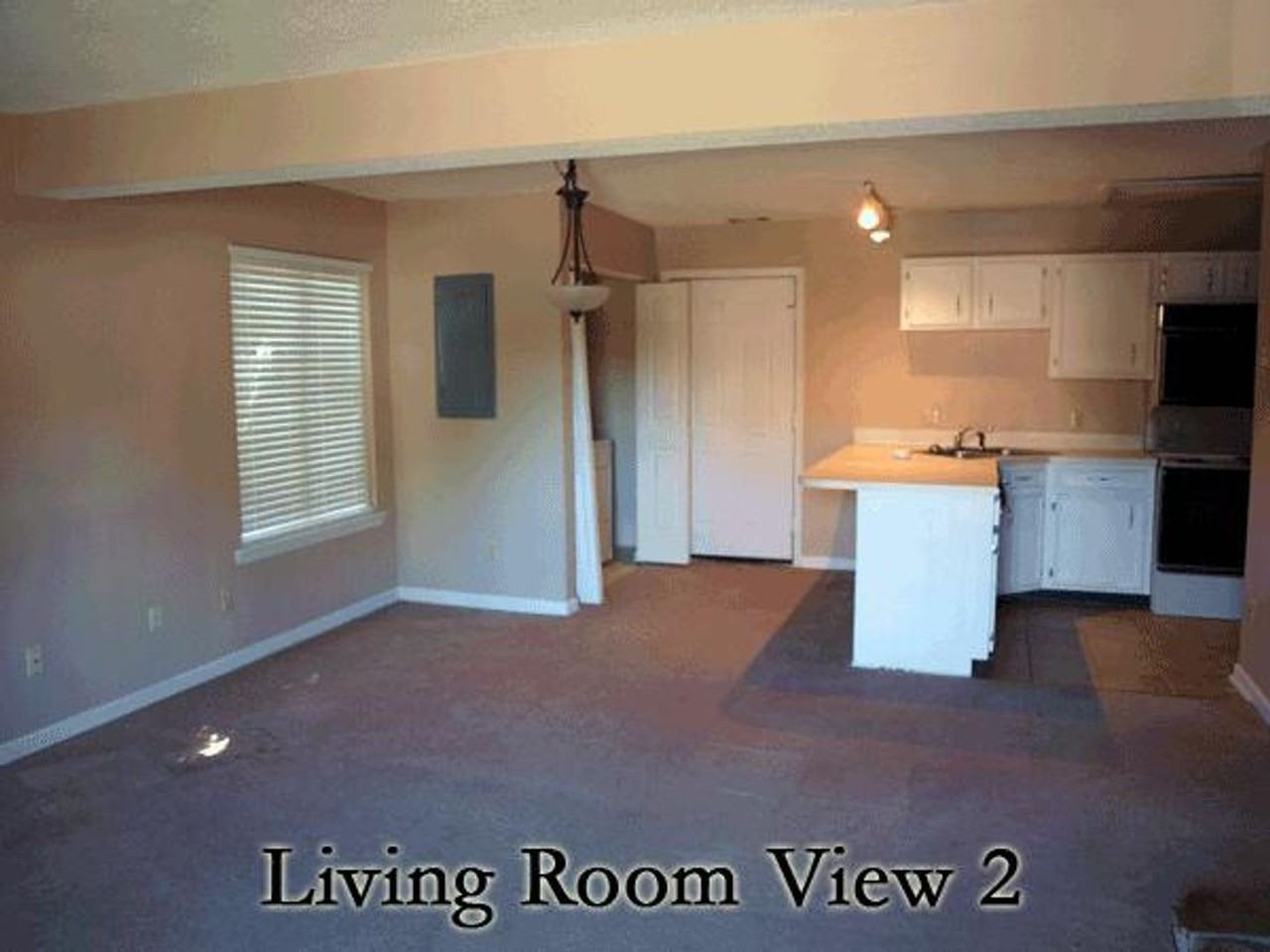 82 Eastgate Cir #A - Photo 5 of 18