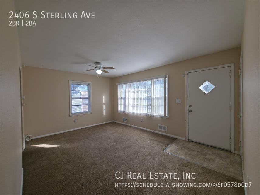 2406 S Sterling Ave - Photo 2 of 11