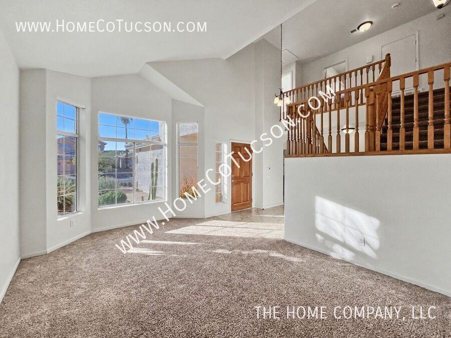 5168 N Windriver Pl - Photo 4 of 42