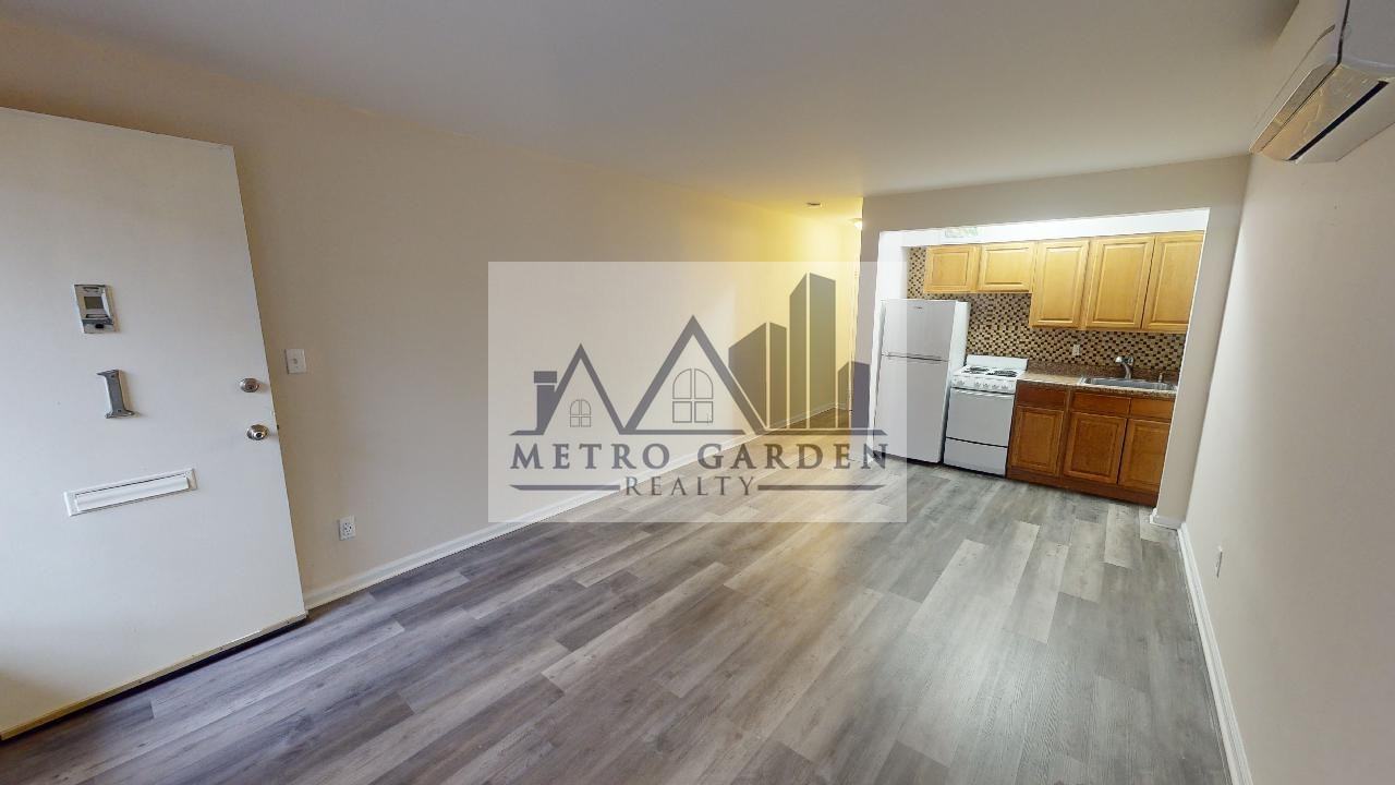 66-55 Booth Street #8 - Photo 5 of 11