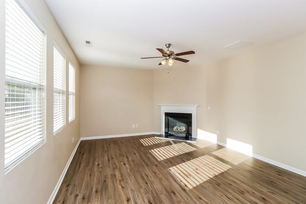 1019 Yellow Bee Rd - Photo 6 of 23