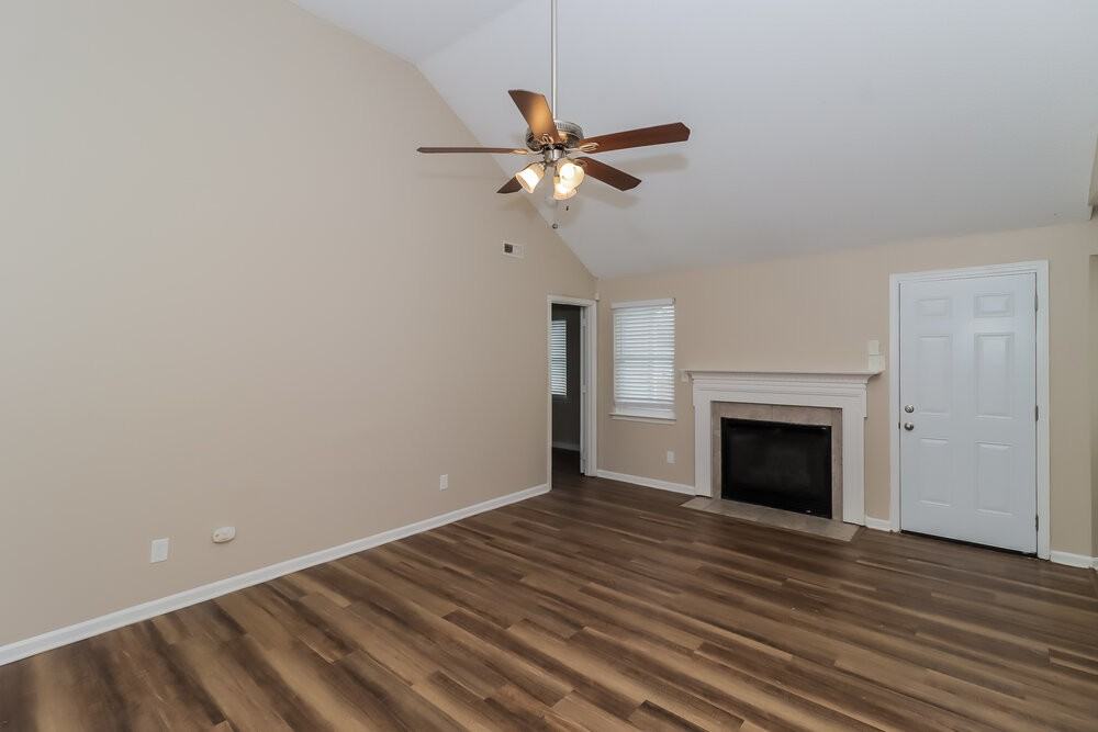 6705 Rain Creek Way - Photo 5 of 16