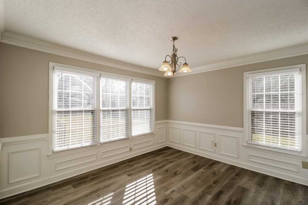 5176 Ray Ct - Photo 7 of 17