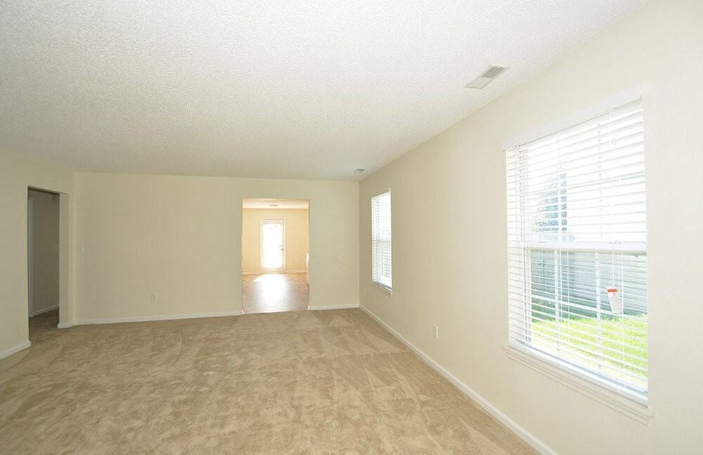 15224 Fawn Meadow Dr - Photo 3 of 32