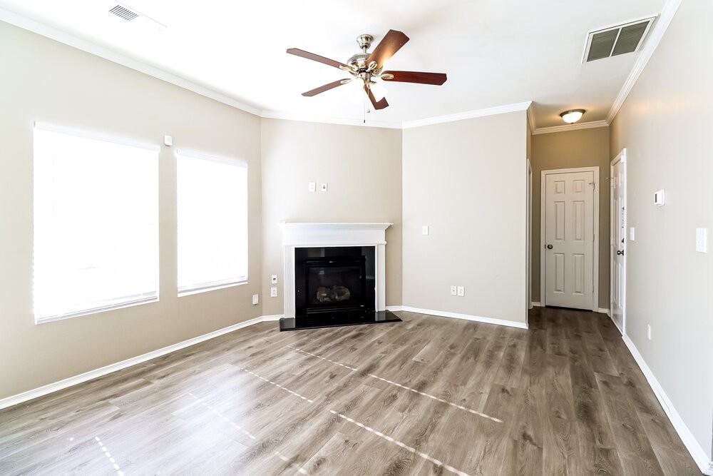 4611 Meadowfield Rd - Photo 5 of 17