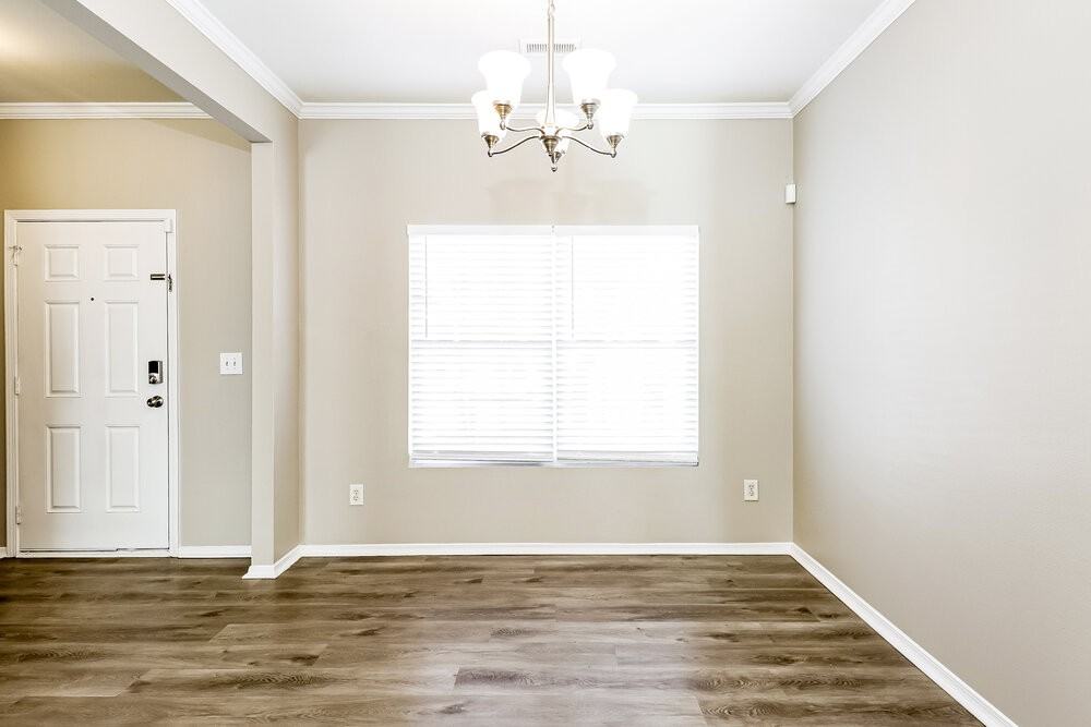 4611 Meadowfield Rd - Photo 7 of 17