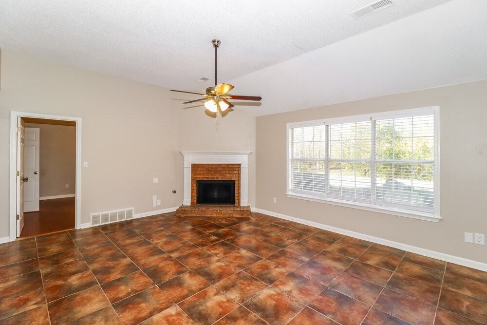 8648 Tropicana Dr N - Photo 4 of 16