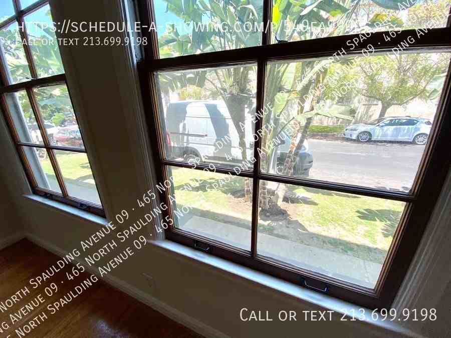 465 N Spaulding Ave - Photo 7 of 17