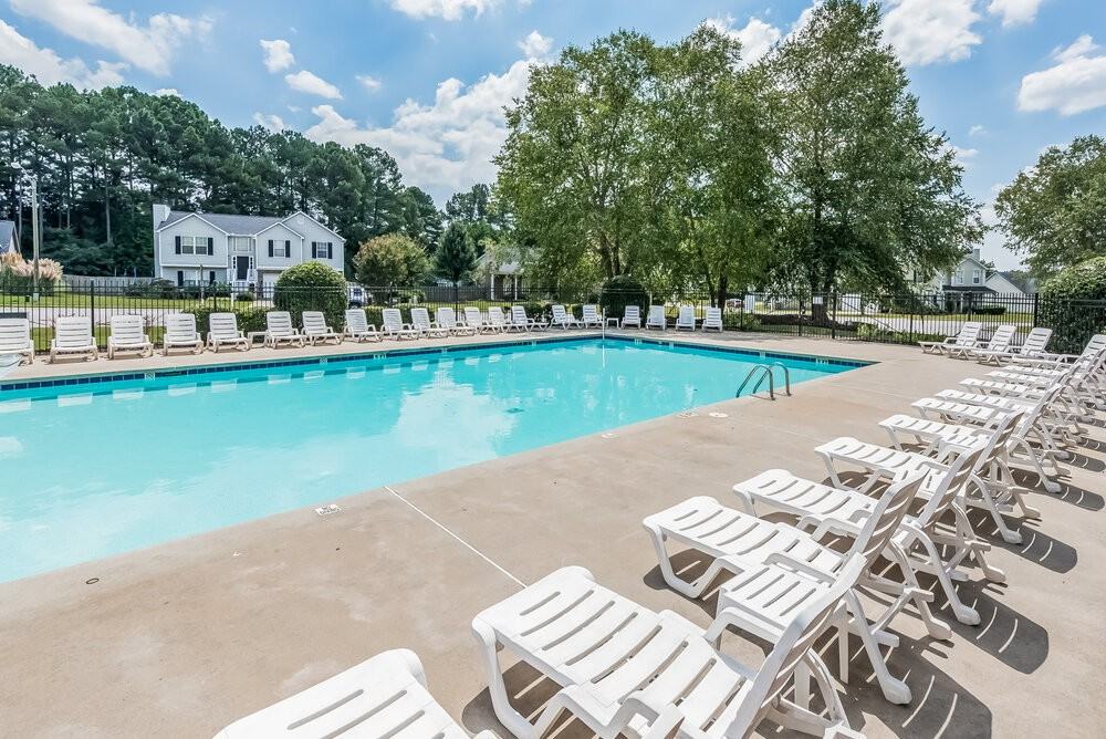 4937 Lake Park Ln - Photo 5 of 6