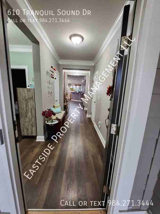 610 Tranquil Sound Dr - Photo 3 of 21