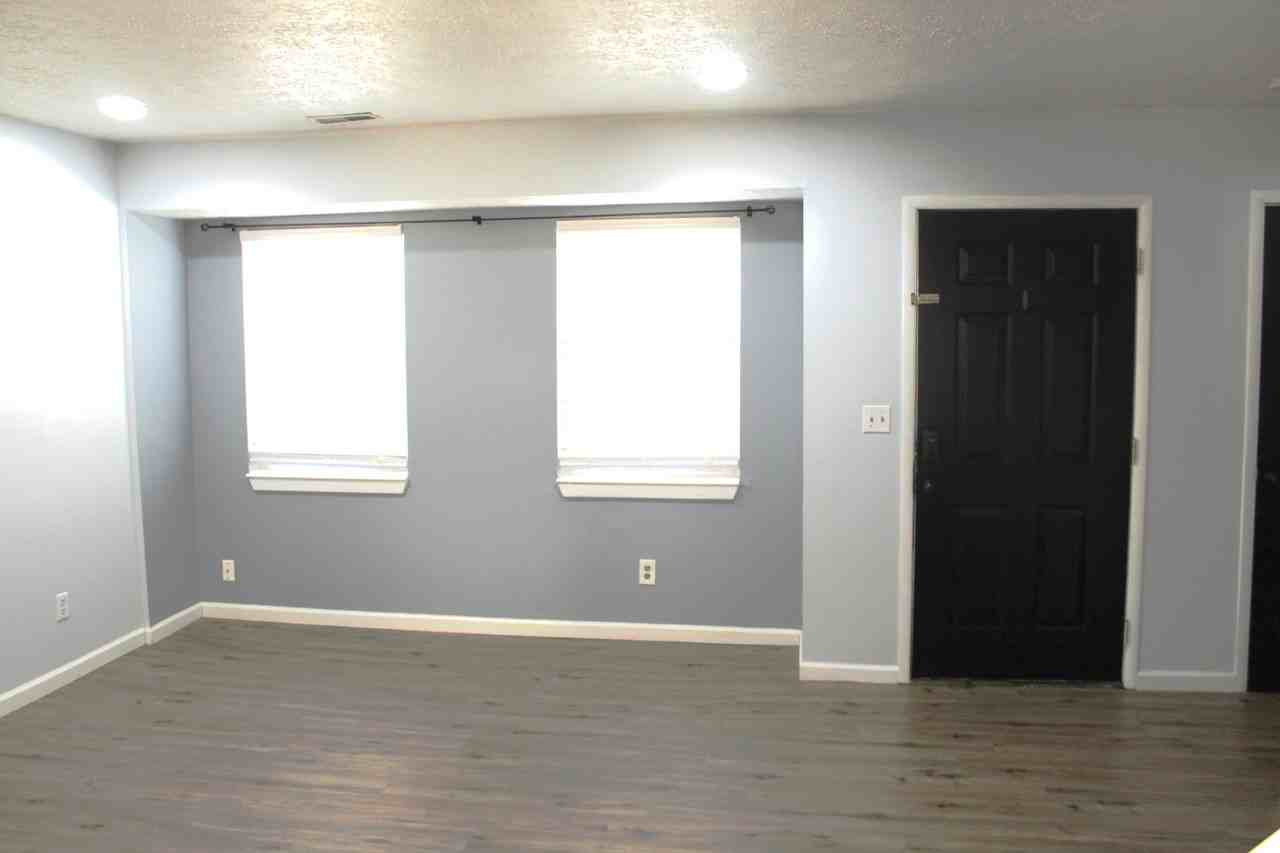 1823 Worthington Run Drive #F - Photo 3 of 22