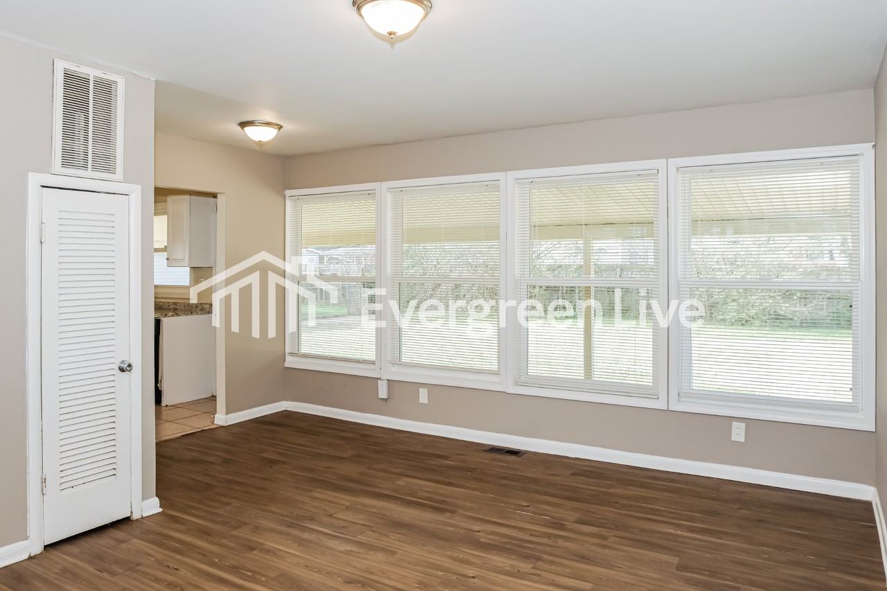 3524 Flamingo Rd Sw - Photo 4 of 15