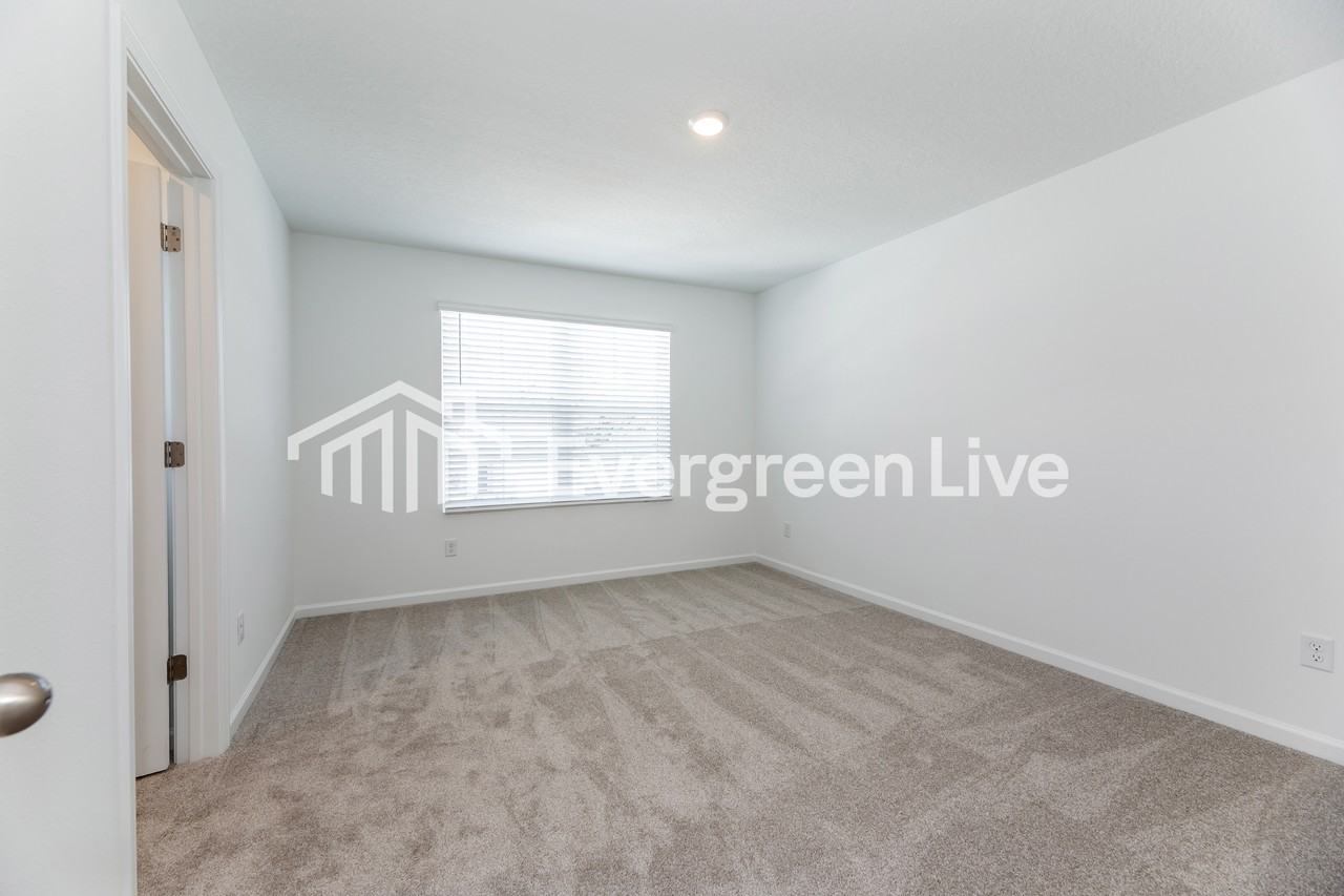 3653 Belstead Way - Photo 7 of 16