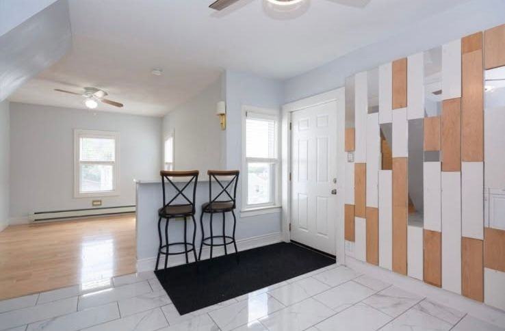 14 Russell St ##3 - Photo 5 of 18