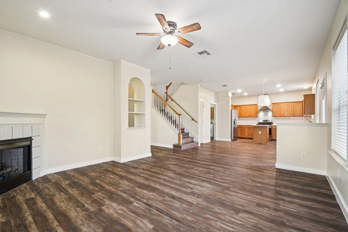 4508 Chesney Ridge Dr - Photo 2 of 5