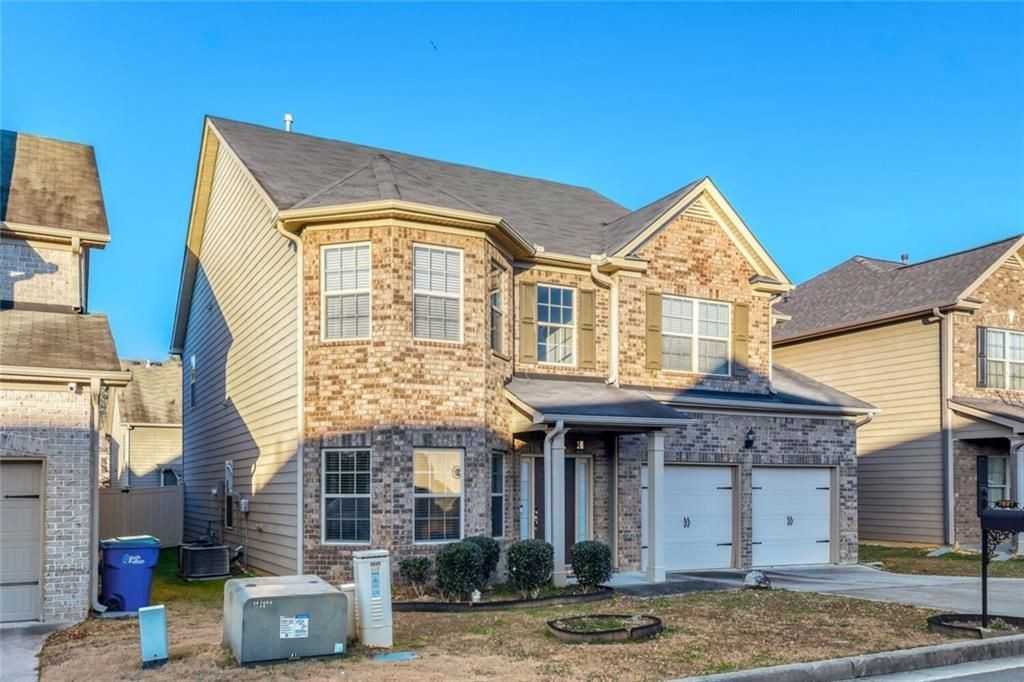 7607 Crawford Ct - Photo 2 of 32