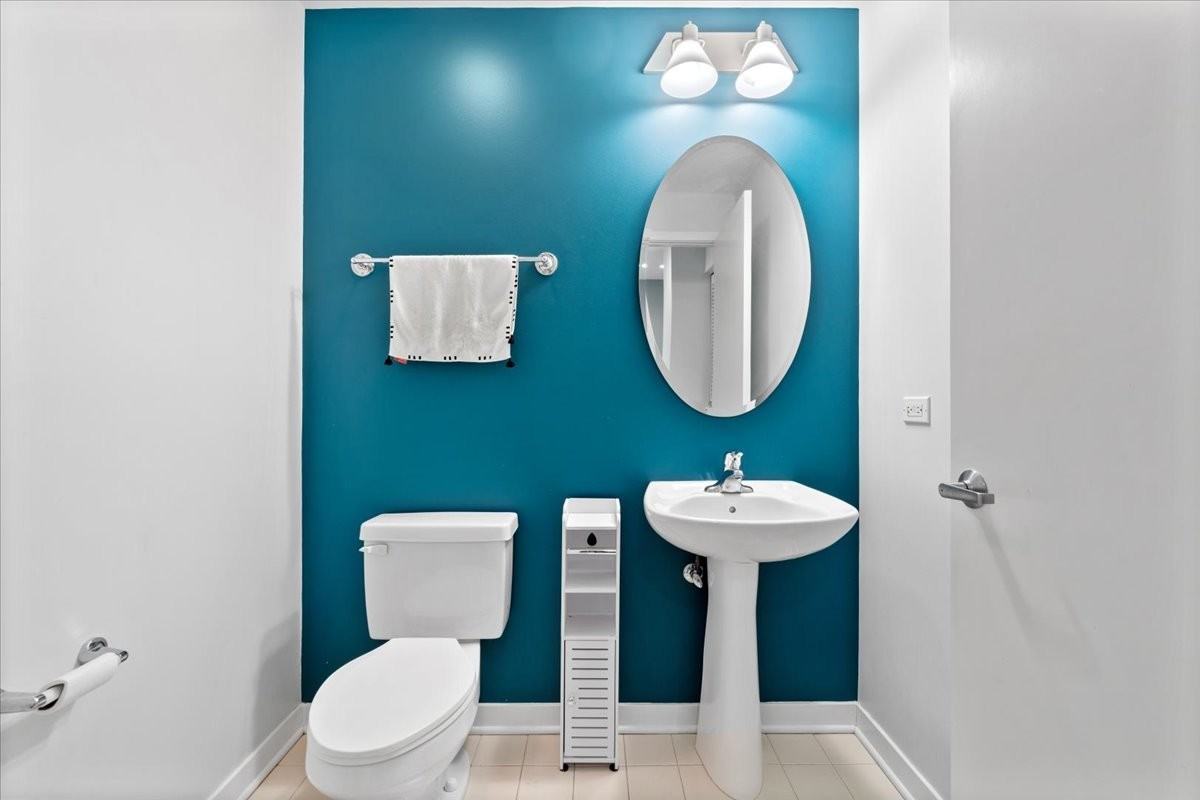 909 West Washington Boulevard #804 - Photo 3 of 11