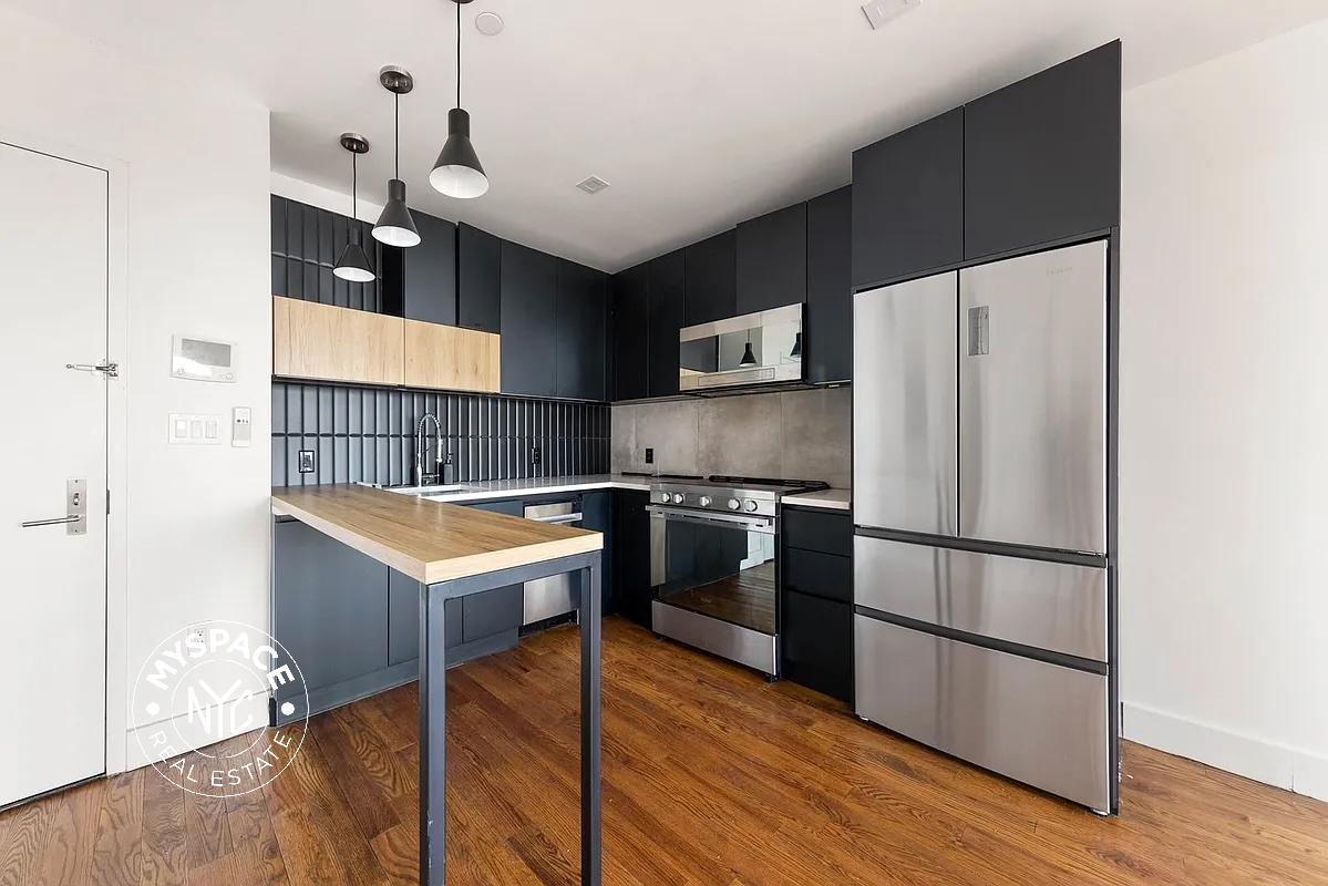 1800 Ocean Ave #6a - Photo 3 of 18