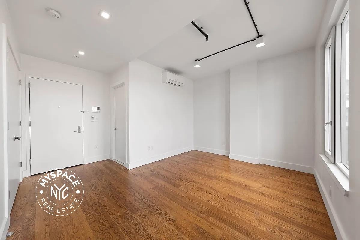 1800 Ocean Ave #7B - Photo 5 of 15